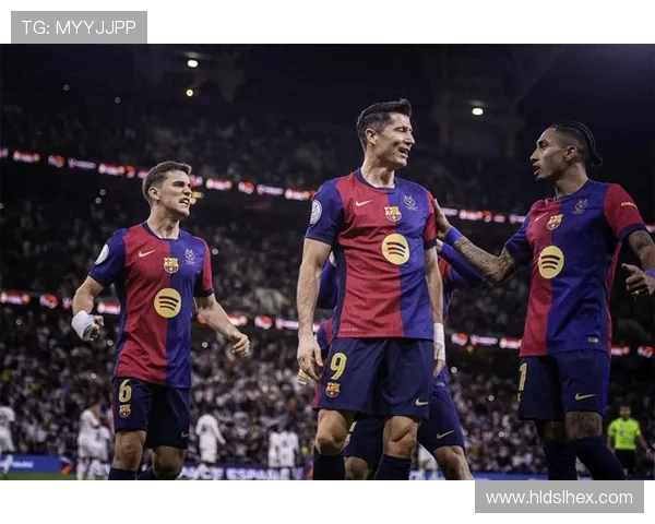 国际足坛震荡 曼联与巴萨达成协议 引援大手笔正式启动