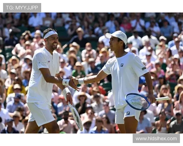 新赛季网球赛场焦点纷呈顶尖球星激战成全球体育热点风云再起时刻