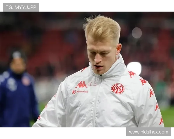 美因茨05迎来新赛季调整 主帅战术升级引期待 俱乐部管理与阵容建设同步推进